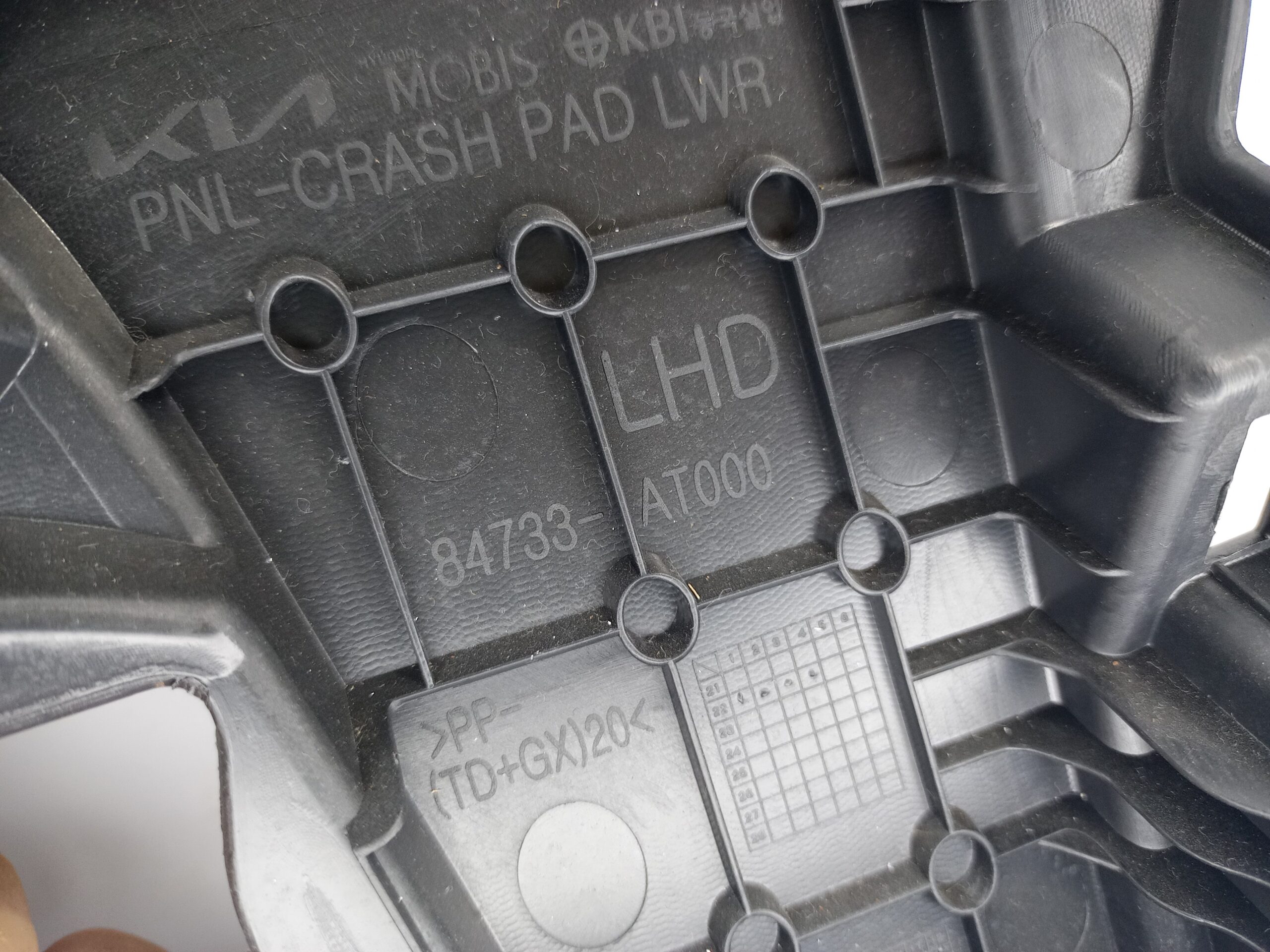 moldura_84733at000_kia_niro_sg2_hybrid_concept