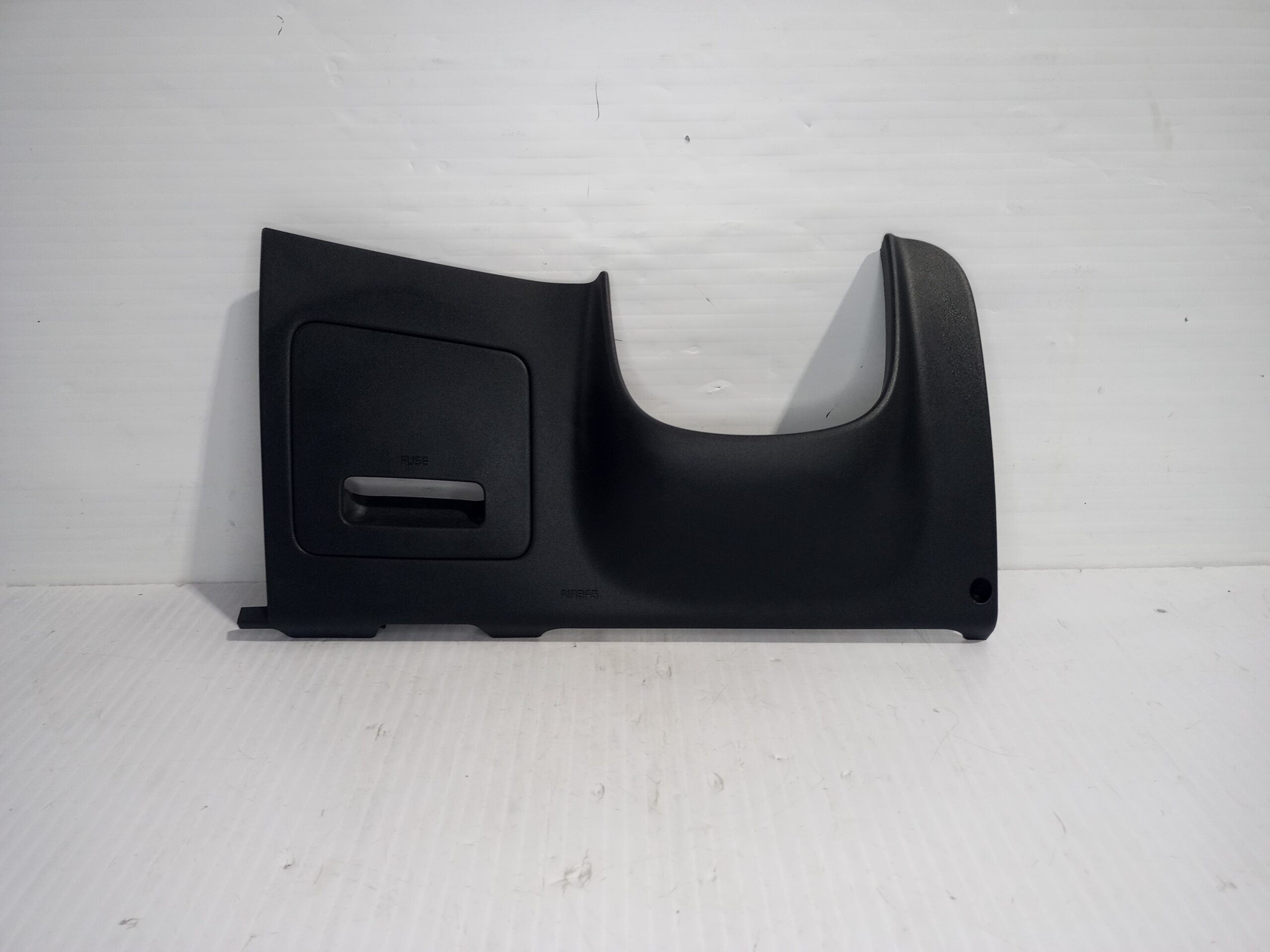 moldura_84751at000_kia_niro_sg2_hybrid_concept