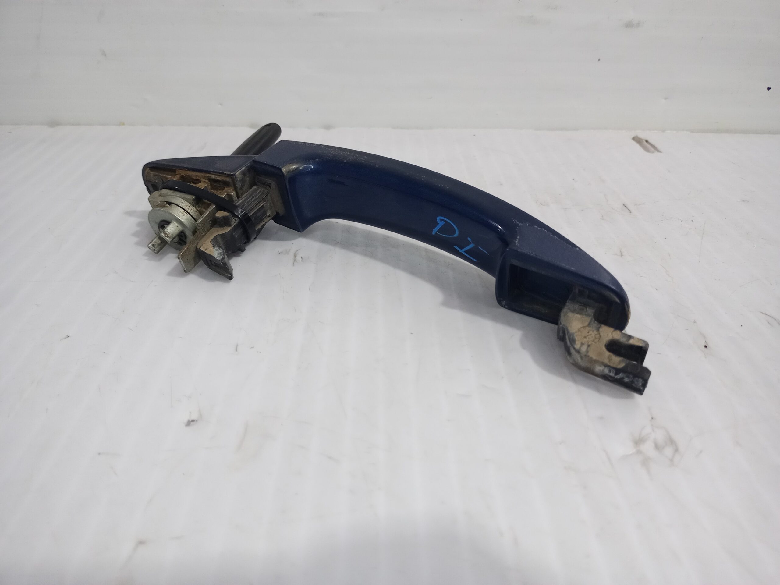 maneta_exterior_delantera_izquierda_1305822_ford_focus_berlina_cap_trend