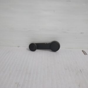 maneta_elevalunas_trasera_izquierda_1237039_ford_focus_berlina_cap_trend