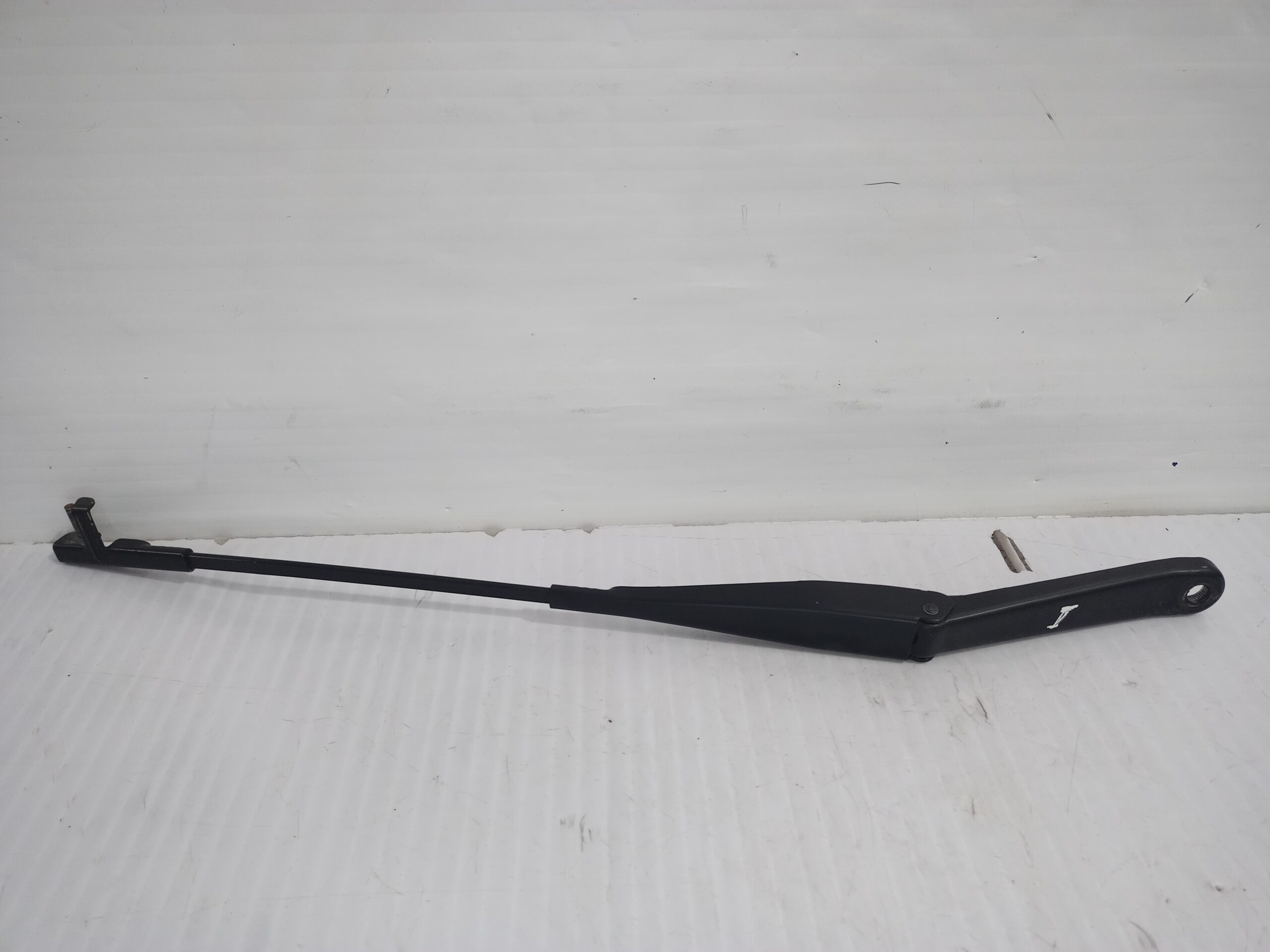 brazo_limpia_delantero_izquierdo_1731534_ford_focus_berlina_cap_trend