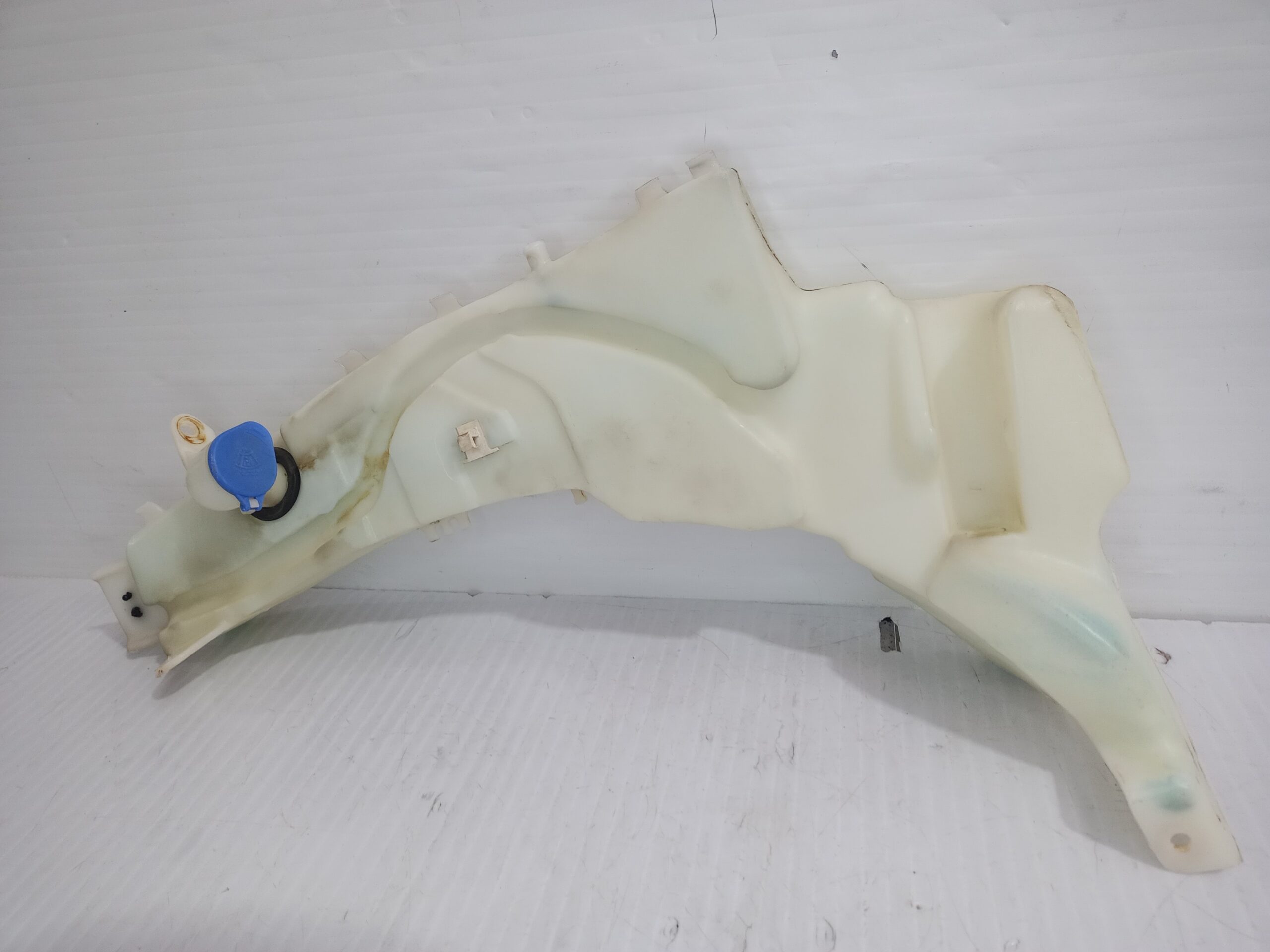 deposito_limpia_4m5113k163_ford_focus_berlina_cap_trend