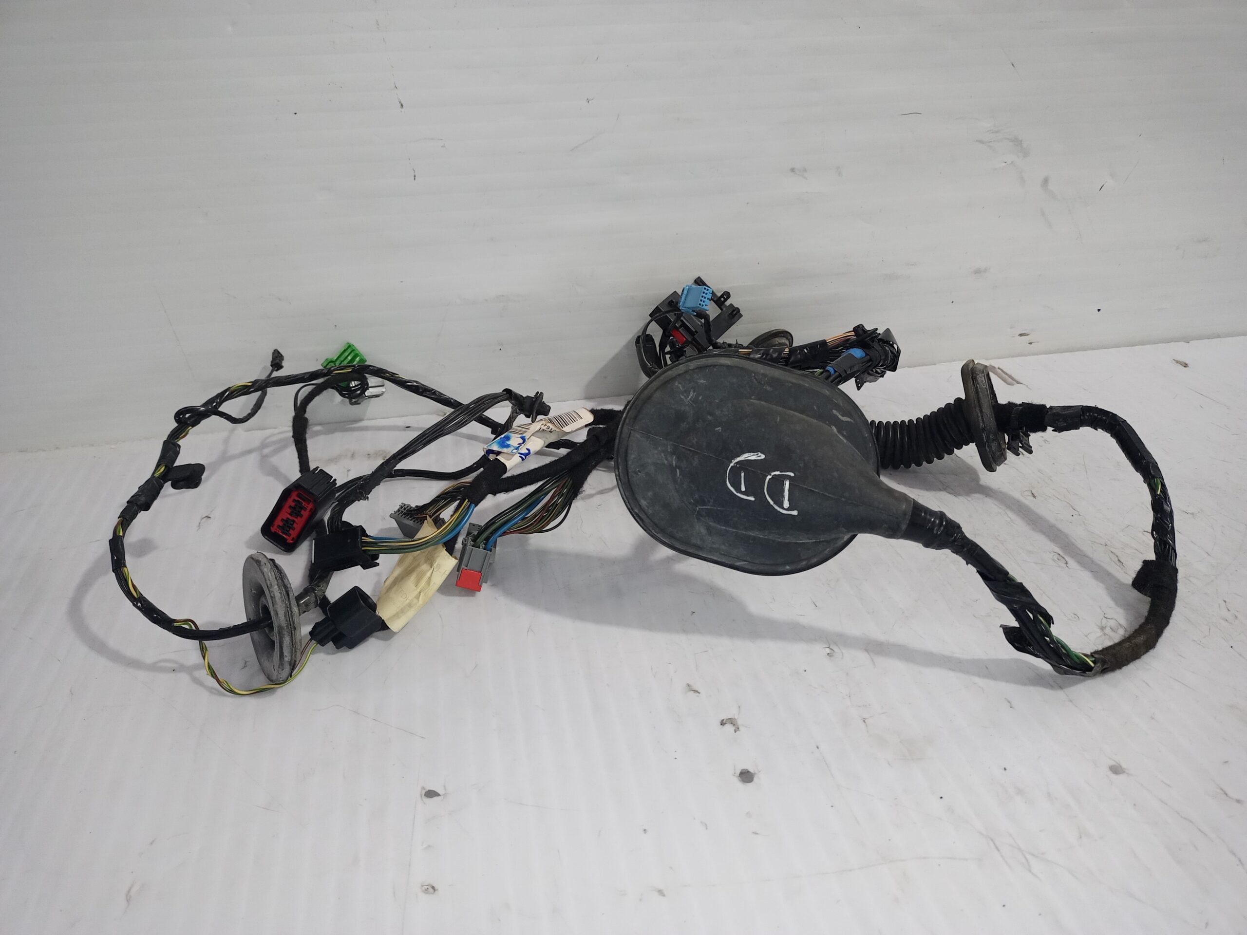 cableado_puerta_ah2214630hc_land_rover_discovery_4_tdv6_hse