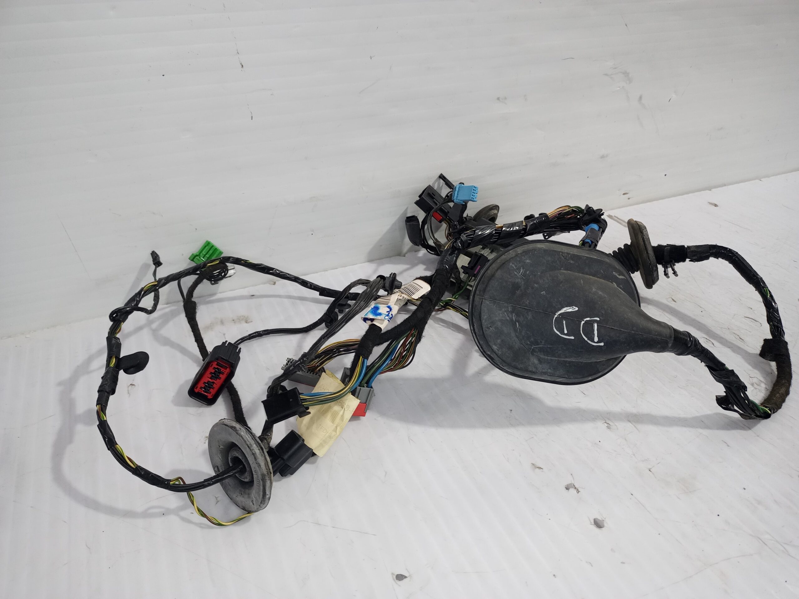 cableado_puerta_ah2214630hc_land_rover_discovery_4_tdv6_hse