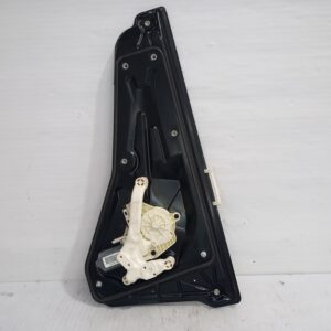 elevalunas_trasero_derecho_lr013870_land_rover_discovery_4_tdv6_hse