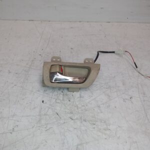 maneta_interior_trasera_izquierda_6920848010a0_lexus_rx_300_mcu35_luxury