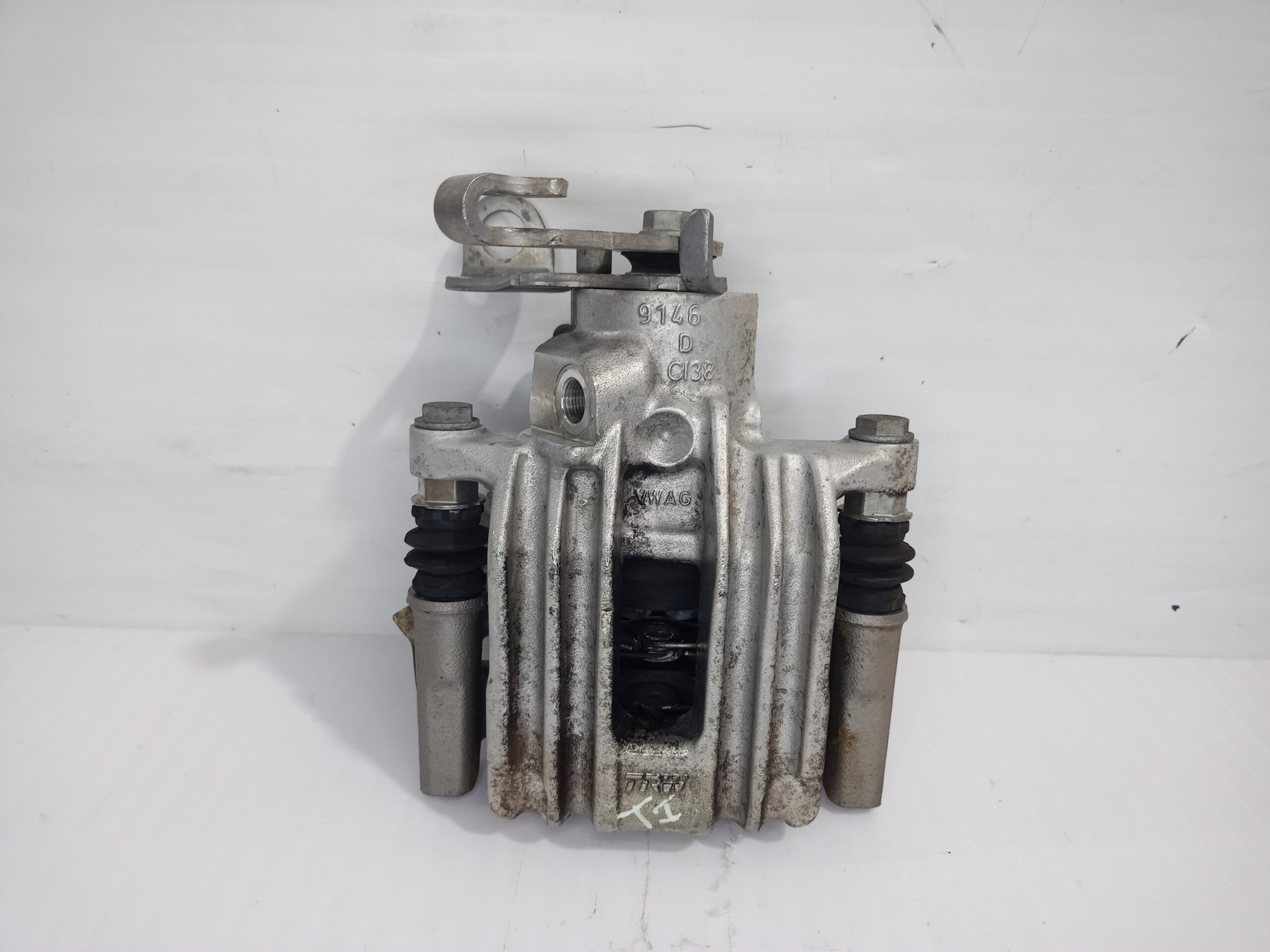 pinza_de_freno_trasera_izquierda_2q0615423c_seat_arona_xperience_plus