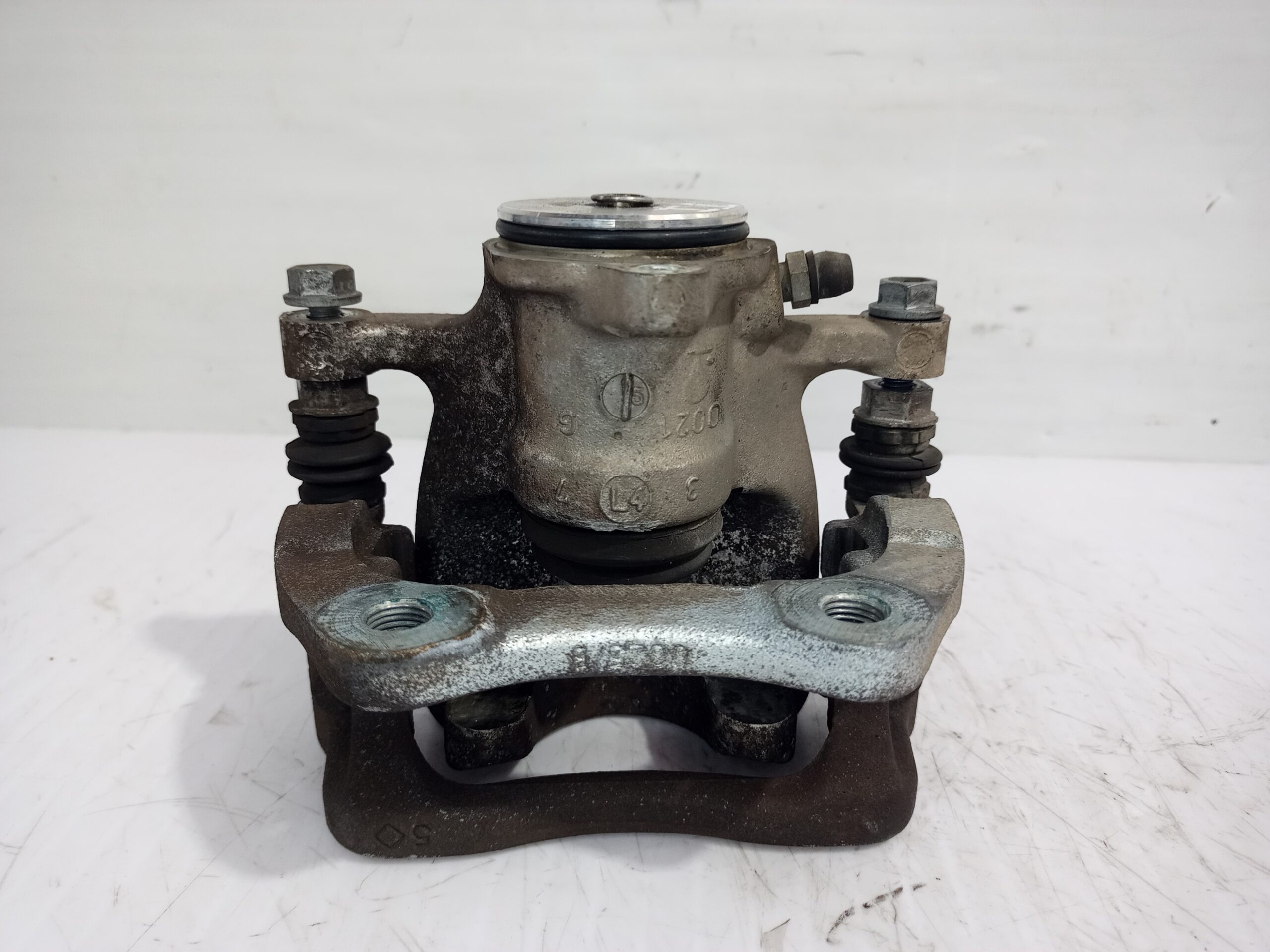 pinza_de_freno_trasera_izquierda_440110675r_renault_scenic_iii_bose_edition