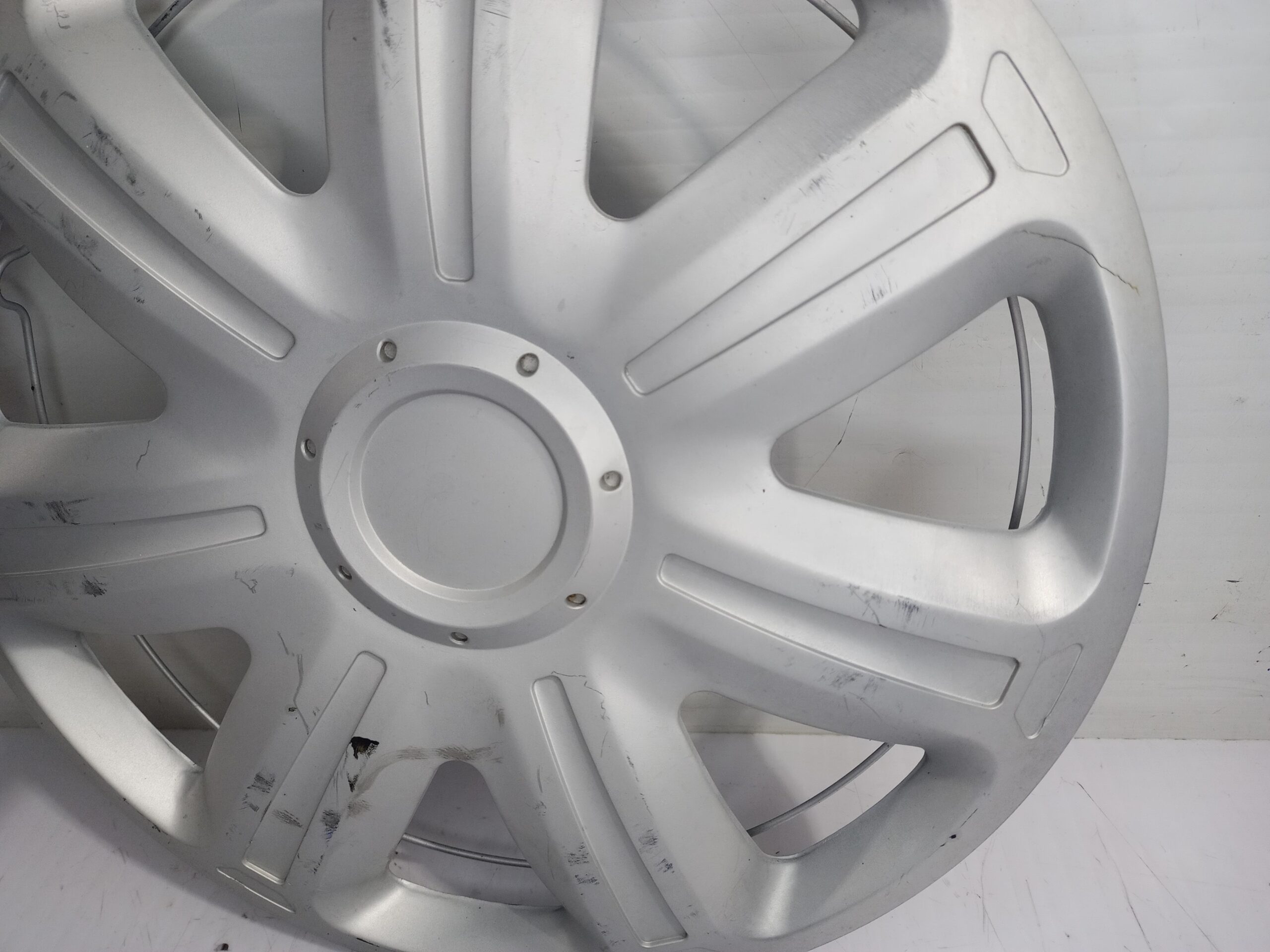 tapacubos_88gb1130b_ford_sierra_berlina_brillant