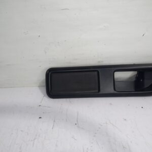 maneta_interior_trasera_derecha_88bba22600ab_ford_sierra_berlina_brillant