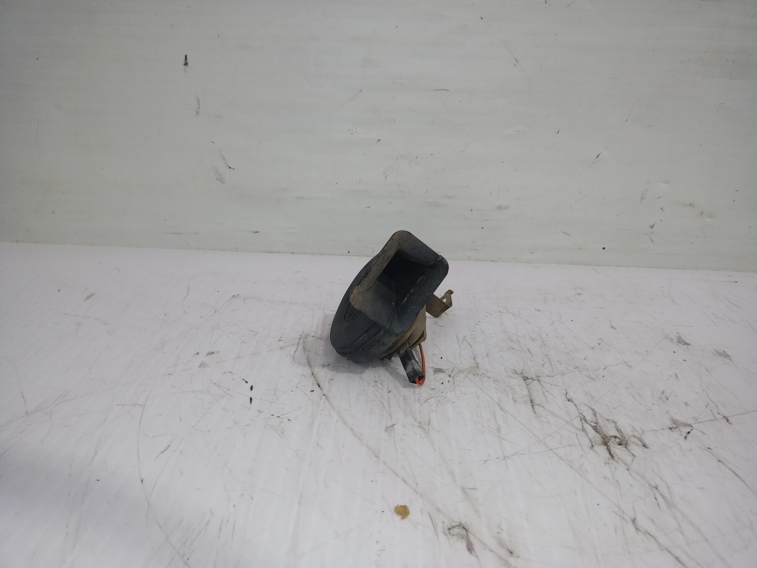 claxon_e335717_ford_sierra_berlina_brillant