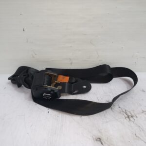 cinturon_seguridad_delantero_derecho_89bbf61294aa_ford_sierra_berlina_brillant