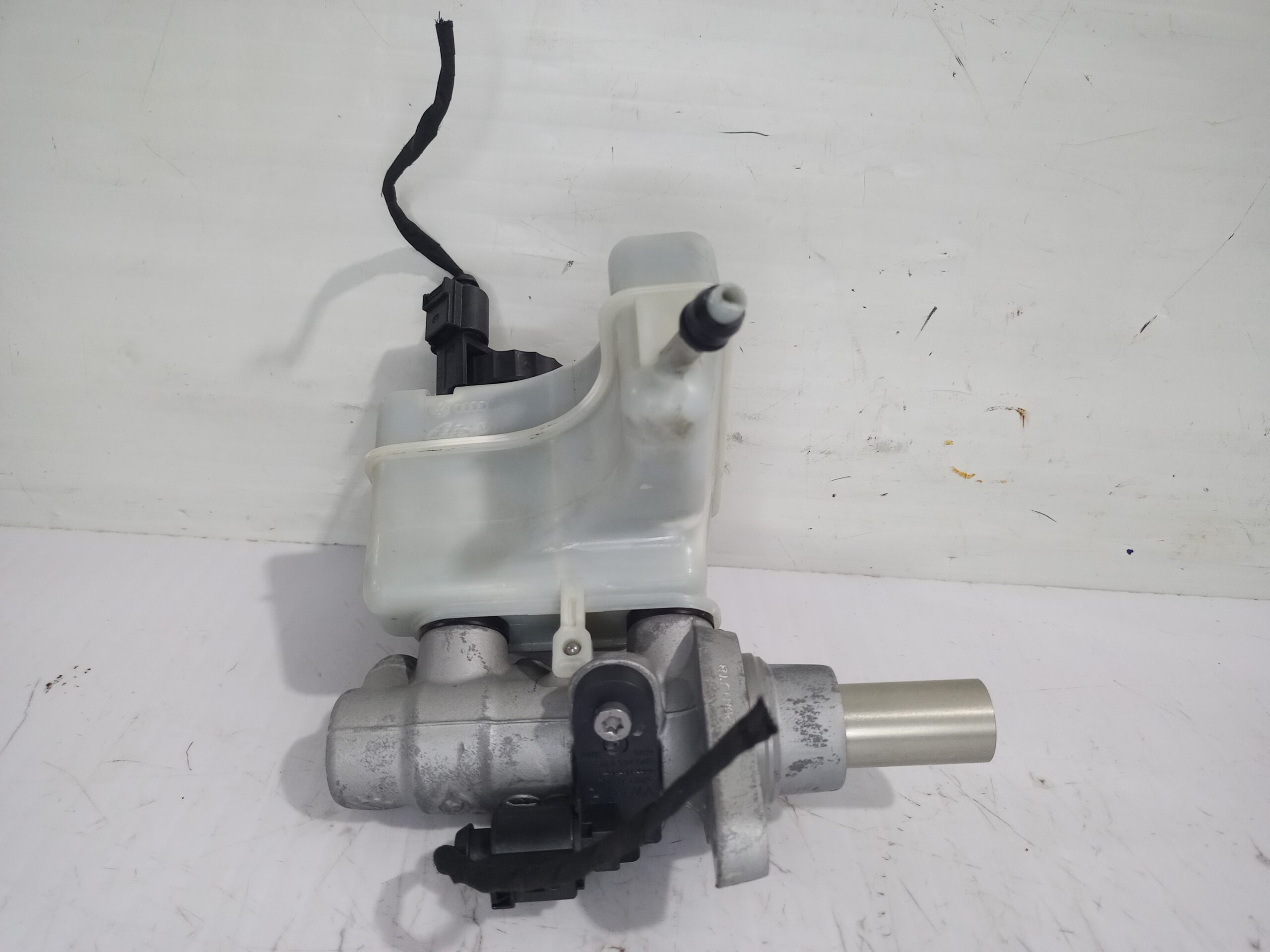 bomba_freno_3c1611301_volkswagen_passat_lim_362_advance_bluemotion