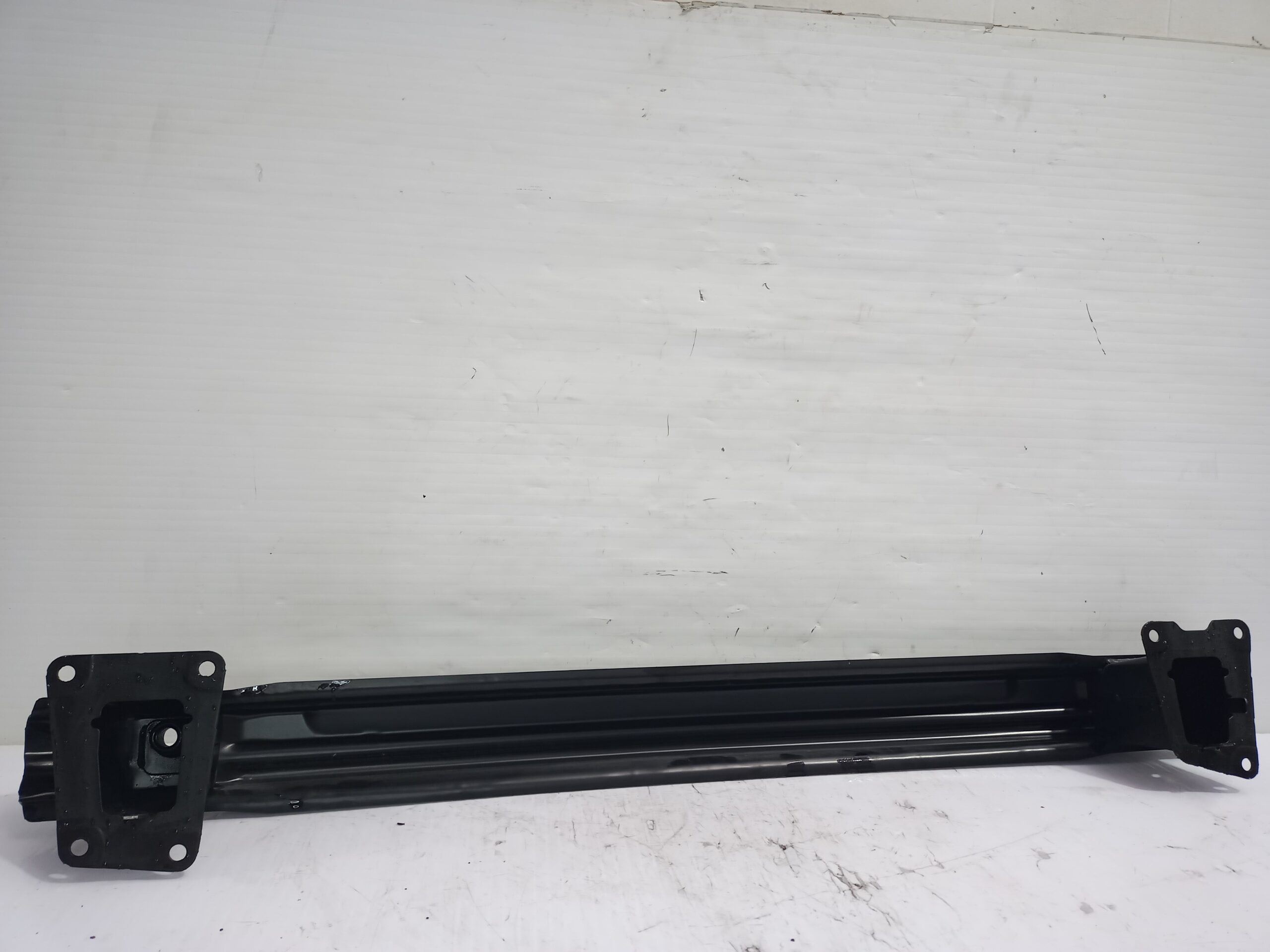 refuerzo_paragolpes_trasero_3aa807305_volkswagen_passat_lim_362_advance_bluemotion