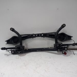 puente_trasero_3c0505235ac_volkswagen_passat_lim_362_advance_bluemotion