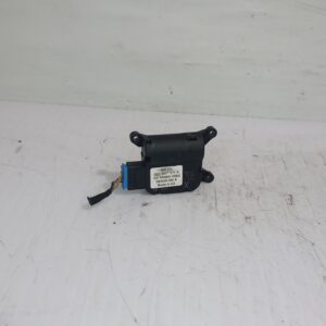 motor_apertura_trampilla_3c1907511a_volkswagen_passat_lim_362_advance_bluemotion