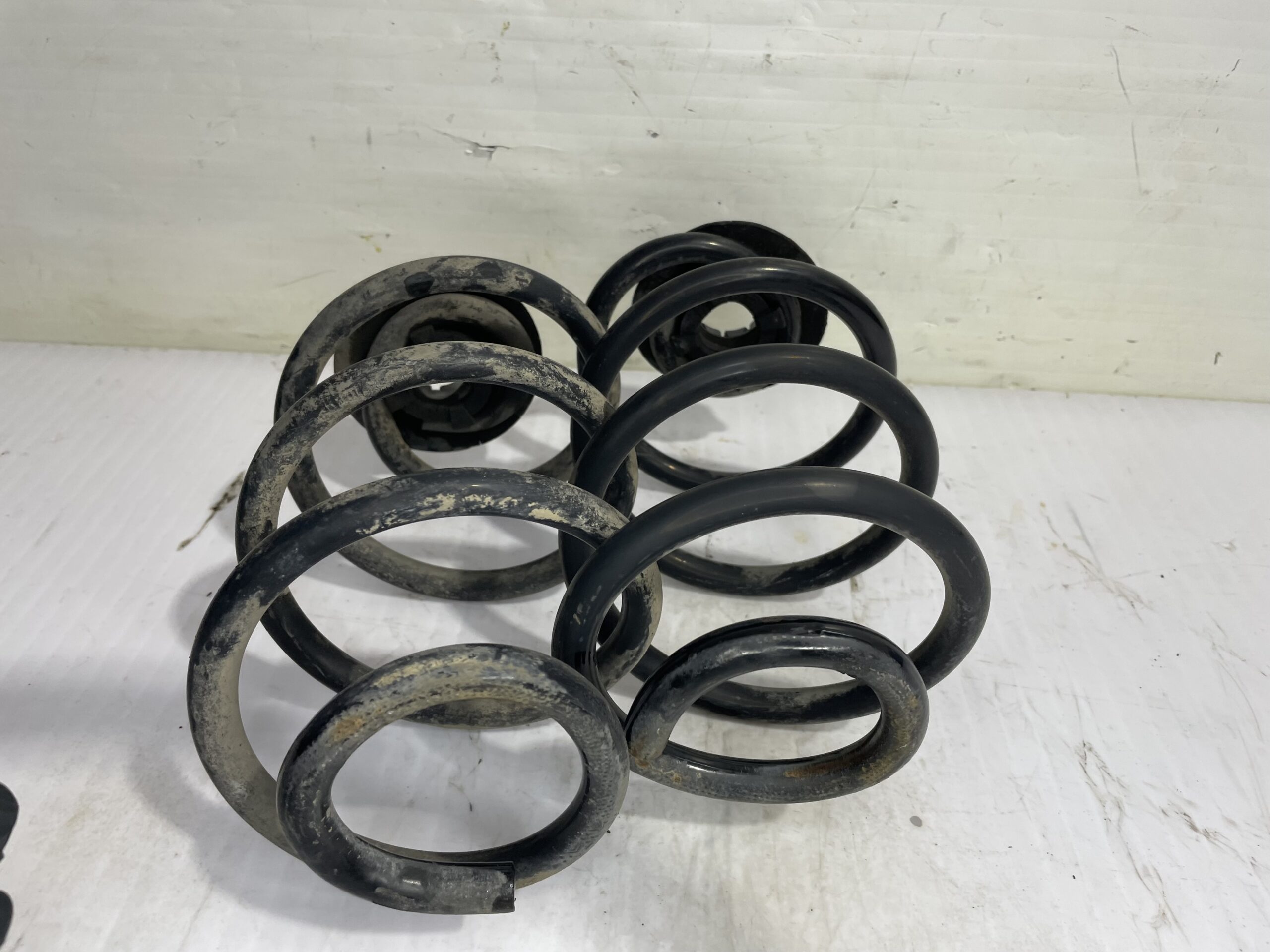 muelle_amortiguacion_55020ax601_nissan_micra_k12e_acenta