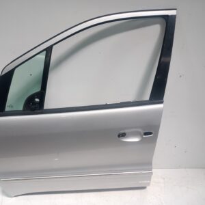 puerta_delantera_izquierda_a1687201305_mercedes_benz_clase_a_w168_170_cdi_168_009