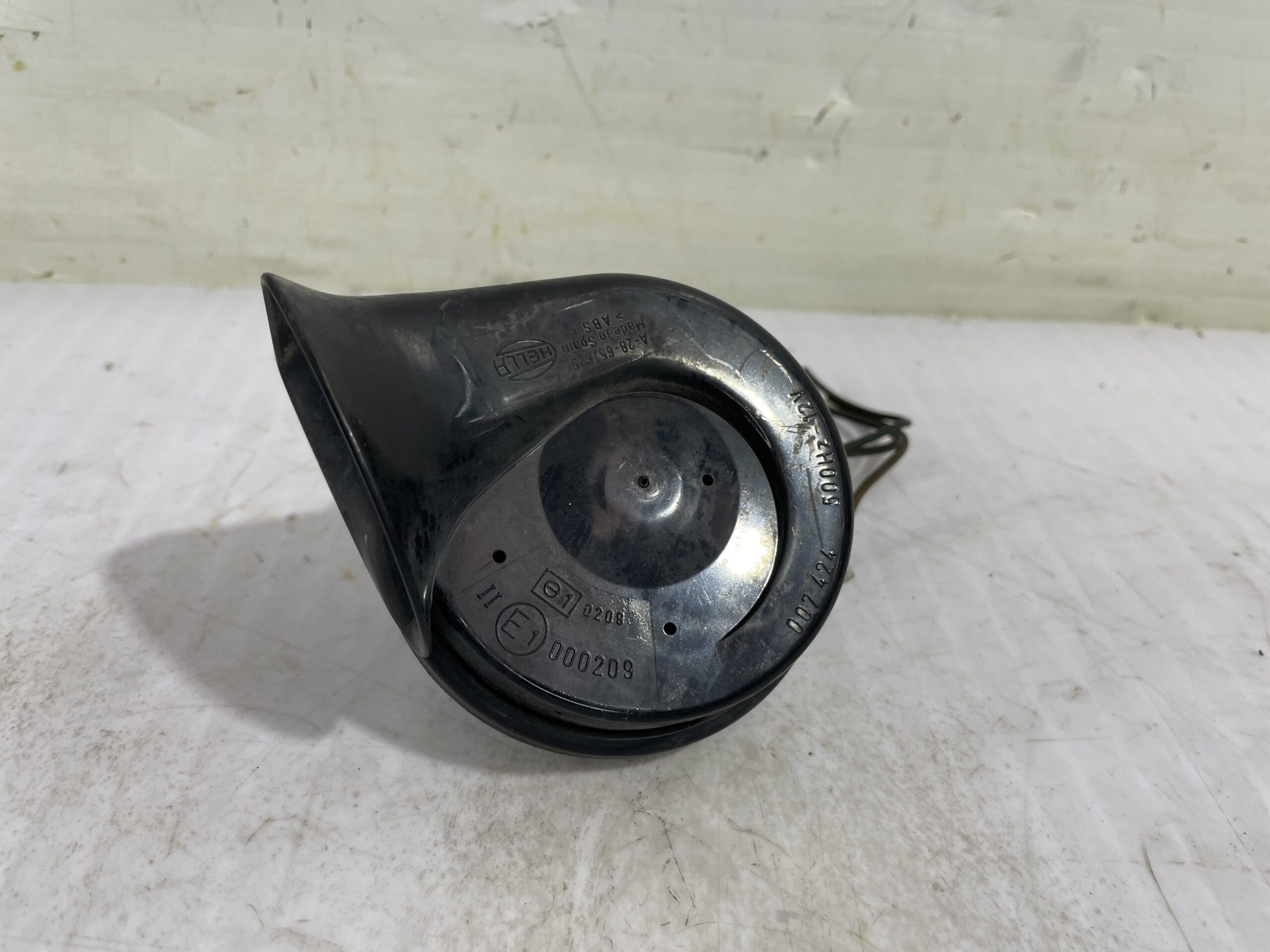 claxon_e1000209_mercedes_benz_clase_a_w168_170_cdi_168_009