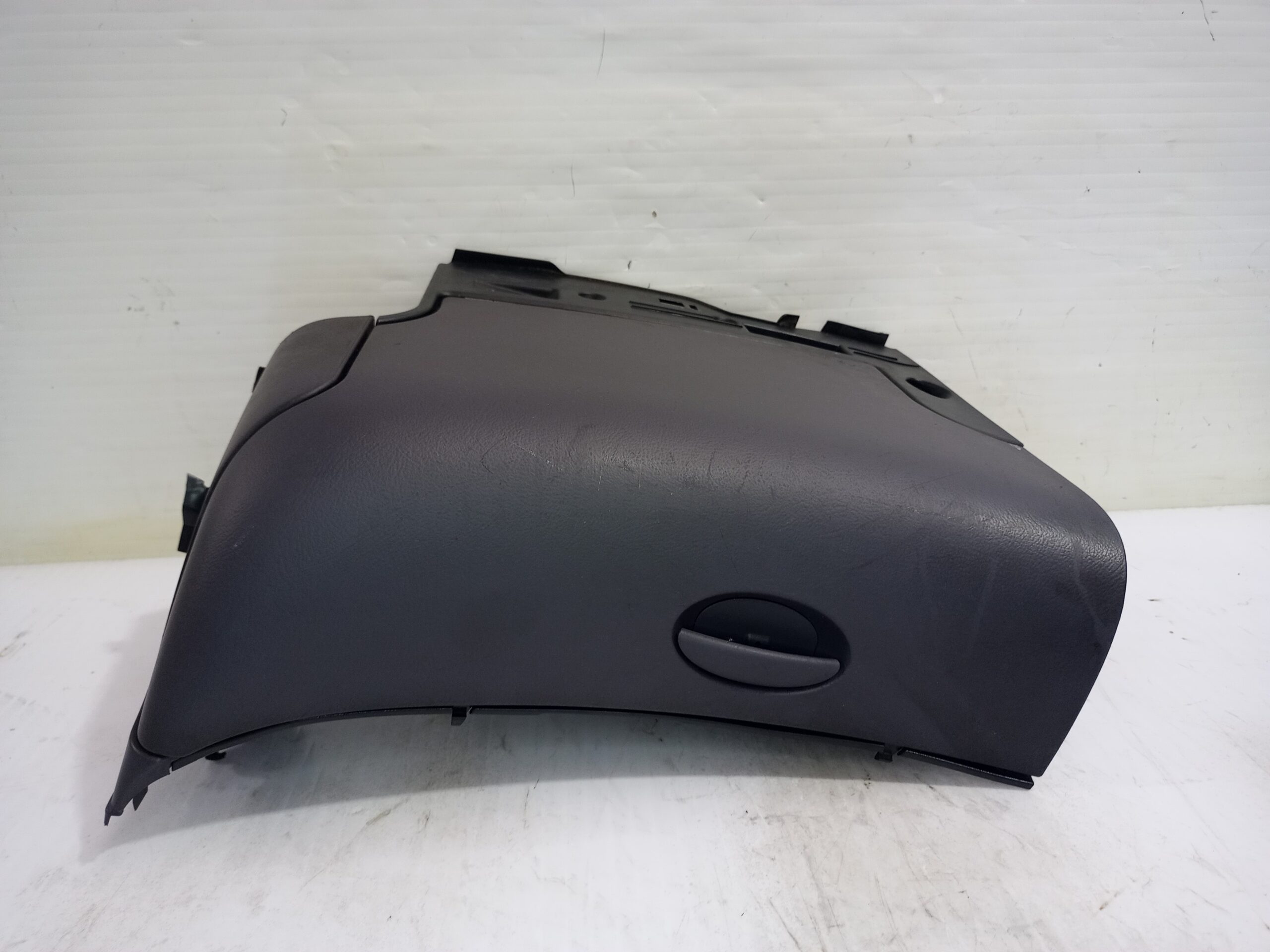 guantera_1686801850_mercedes_benz_clase_a_w168_170_cdi_168_009