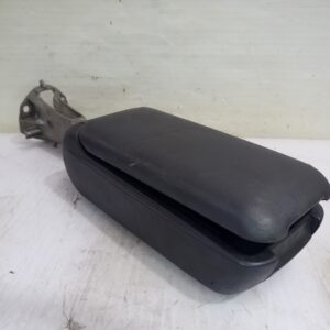 apoyabrazos_central_a1686800019_mercedes_benz_clase_a_w168_170_cdi_168_009