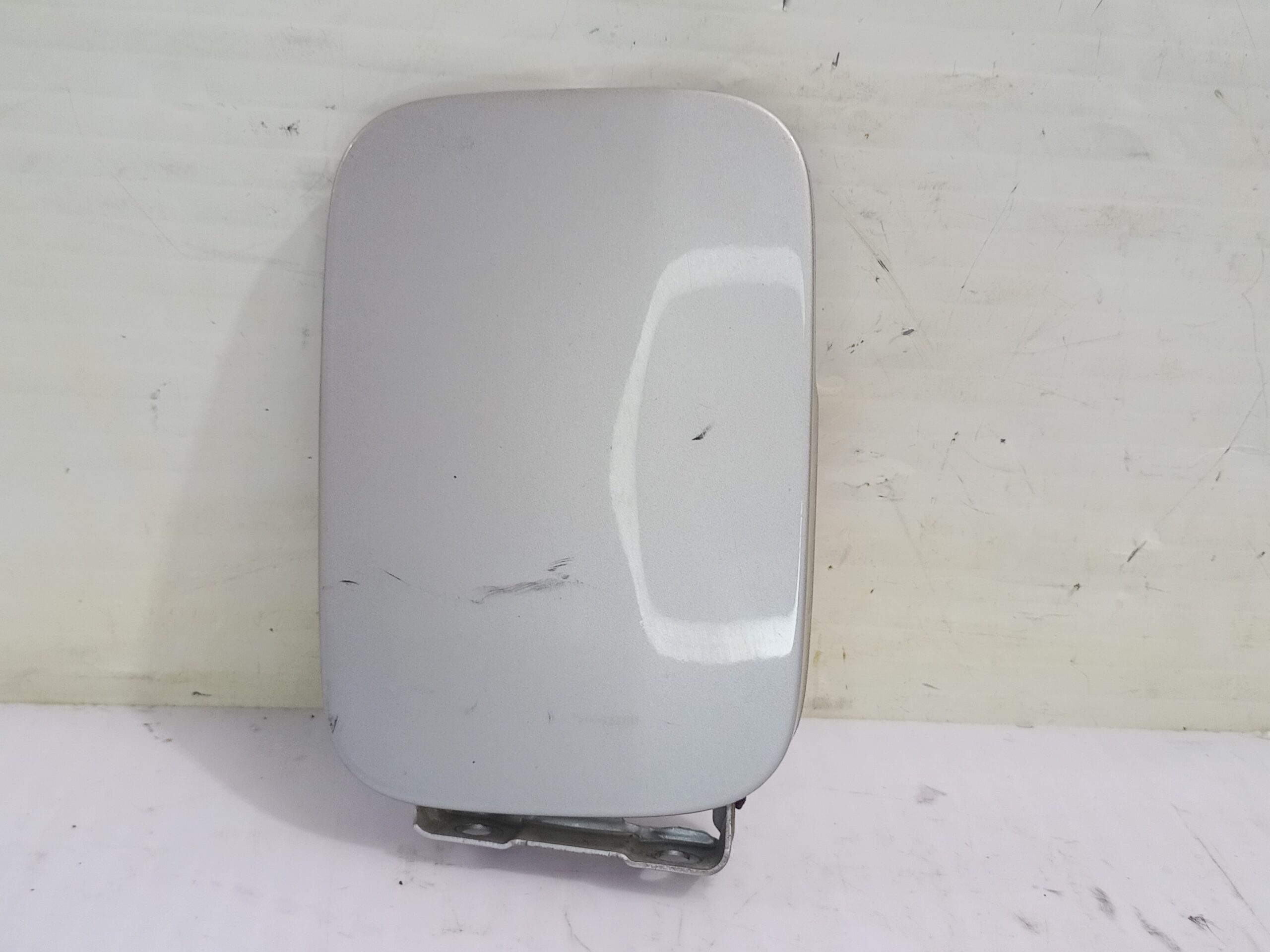 tapa_exterior_combustible_a0005843117_mercedes_benz_clase_a_w168_170_cdi_168_009