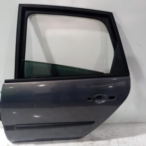 puerta_trasera_izquierda_821014922r_renault_scenic_ii_au_entique
