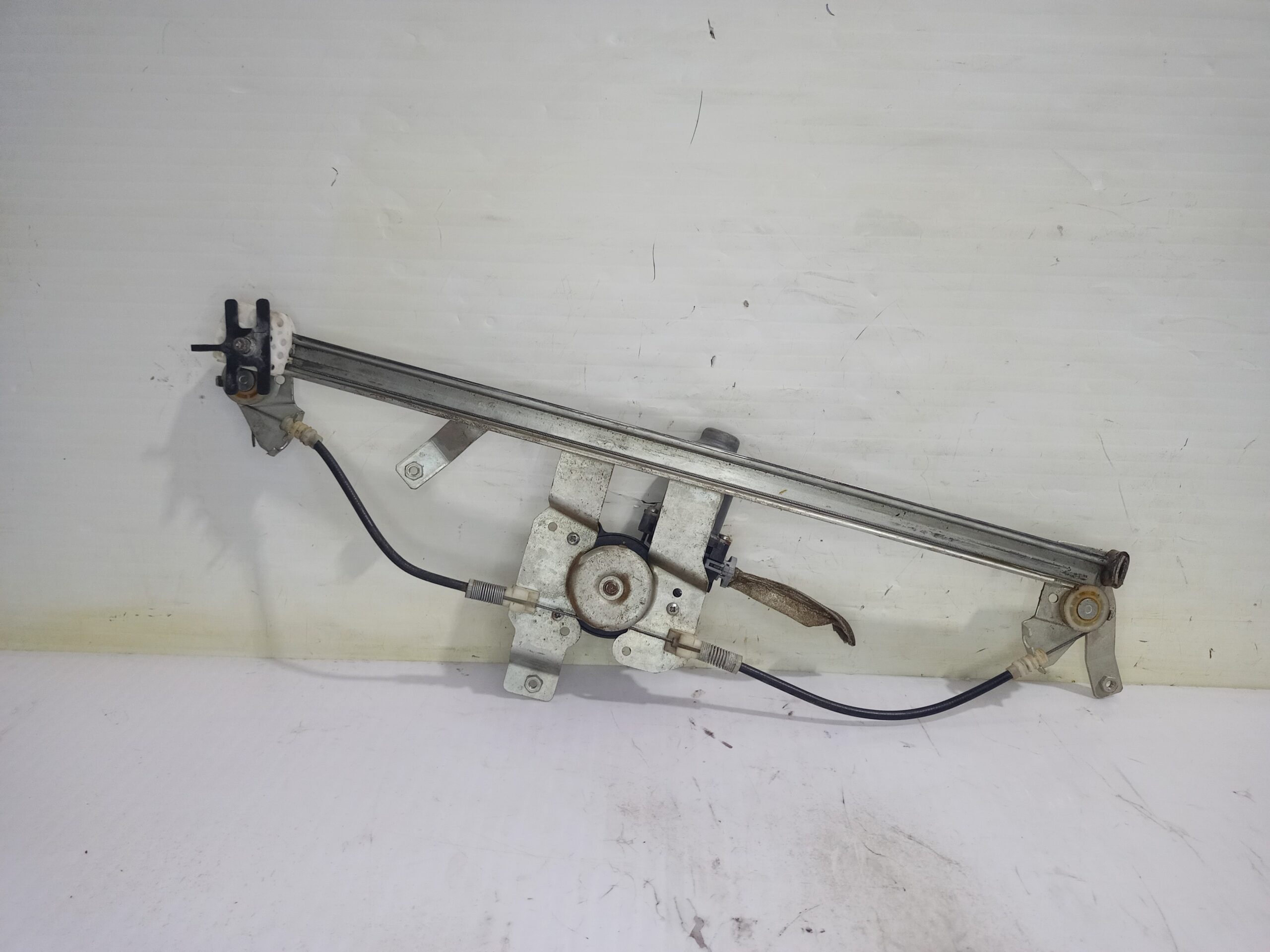 elevalunas_delantero_izquierdo_8200646841_renault_scenic_ii_au_entique