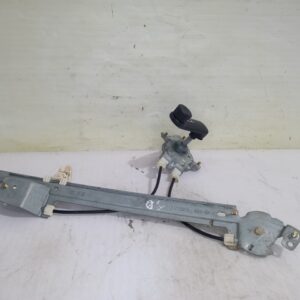 elevalunas_trasero_derecho_8200636810_renault_scenic_ii_au_entique