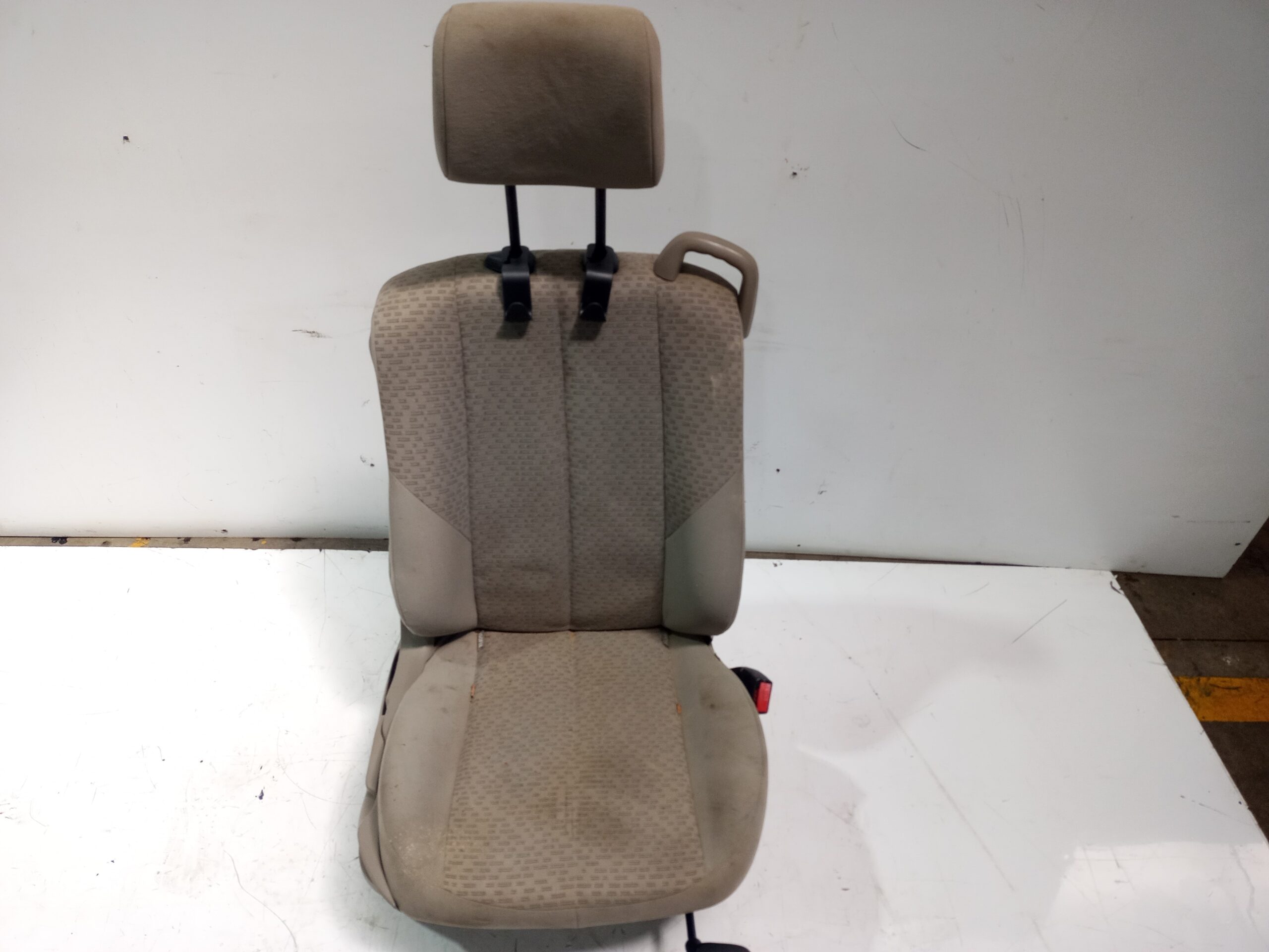 asiento_delantero_derecho_7701069093_renault_scenic_ii_au_entique