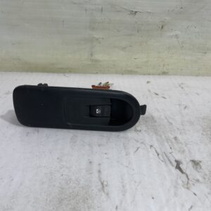 mando_elevalunas_delantero_derecho_156013740_renault_scenic_ii_au_entique