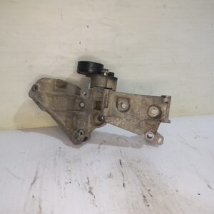 soporte_alternador_8200365097_renault_scenic_ii_au_entique