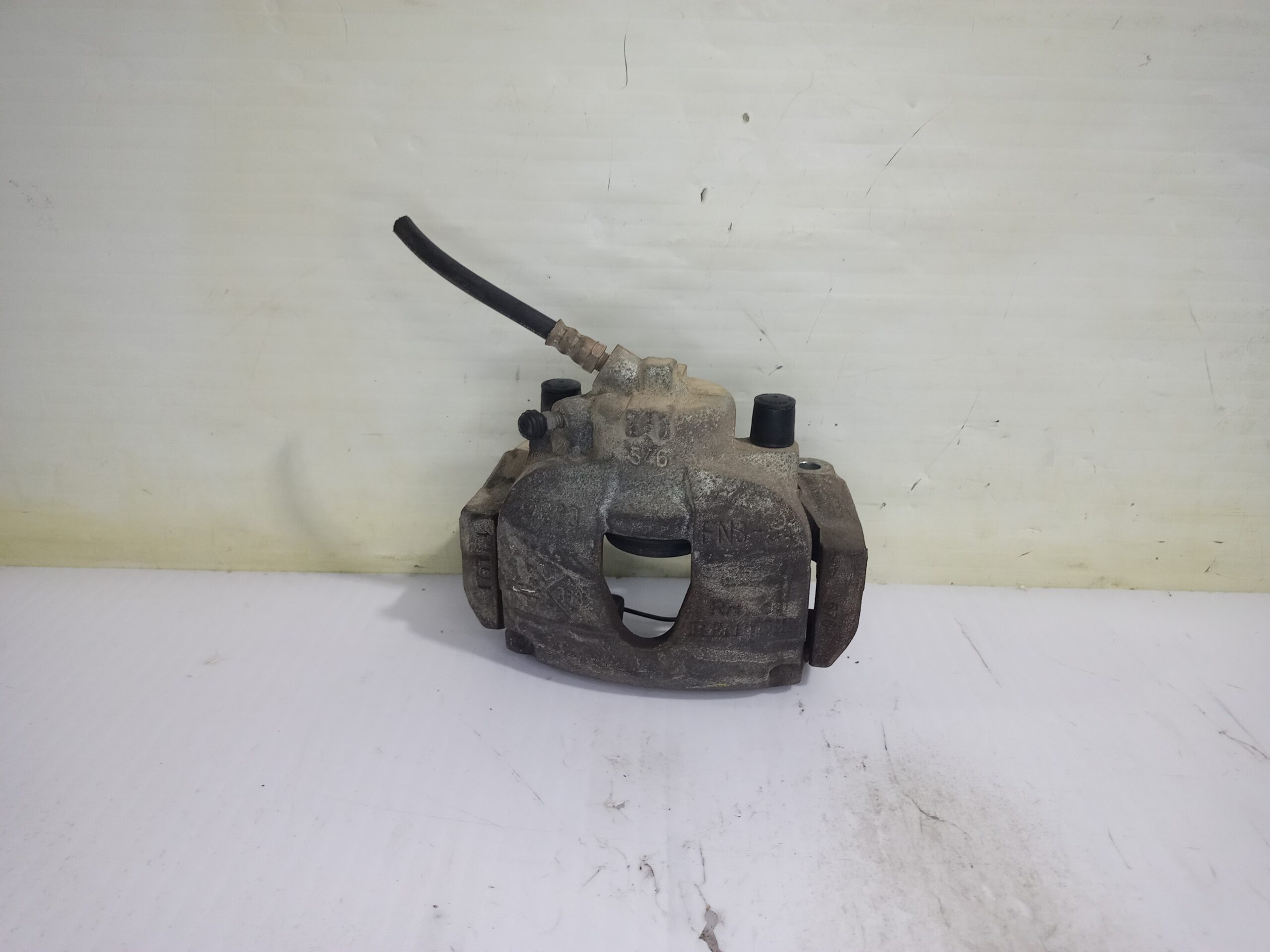 pinza_de_freno_delantera_derecha_7701065267_renault_scenic_ii_au_entique