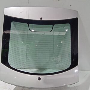 porton_trasero_1446455_ford_mondeo_berlina_ge_ghia_06_2003_d