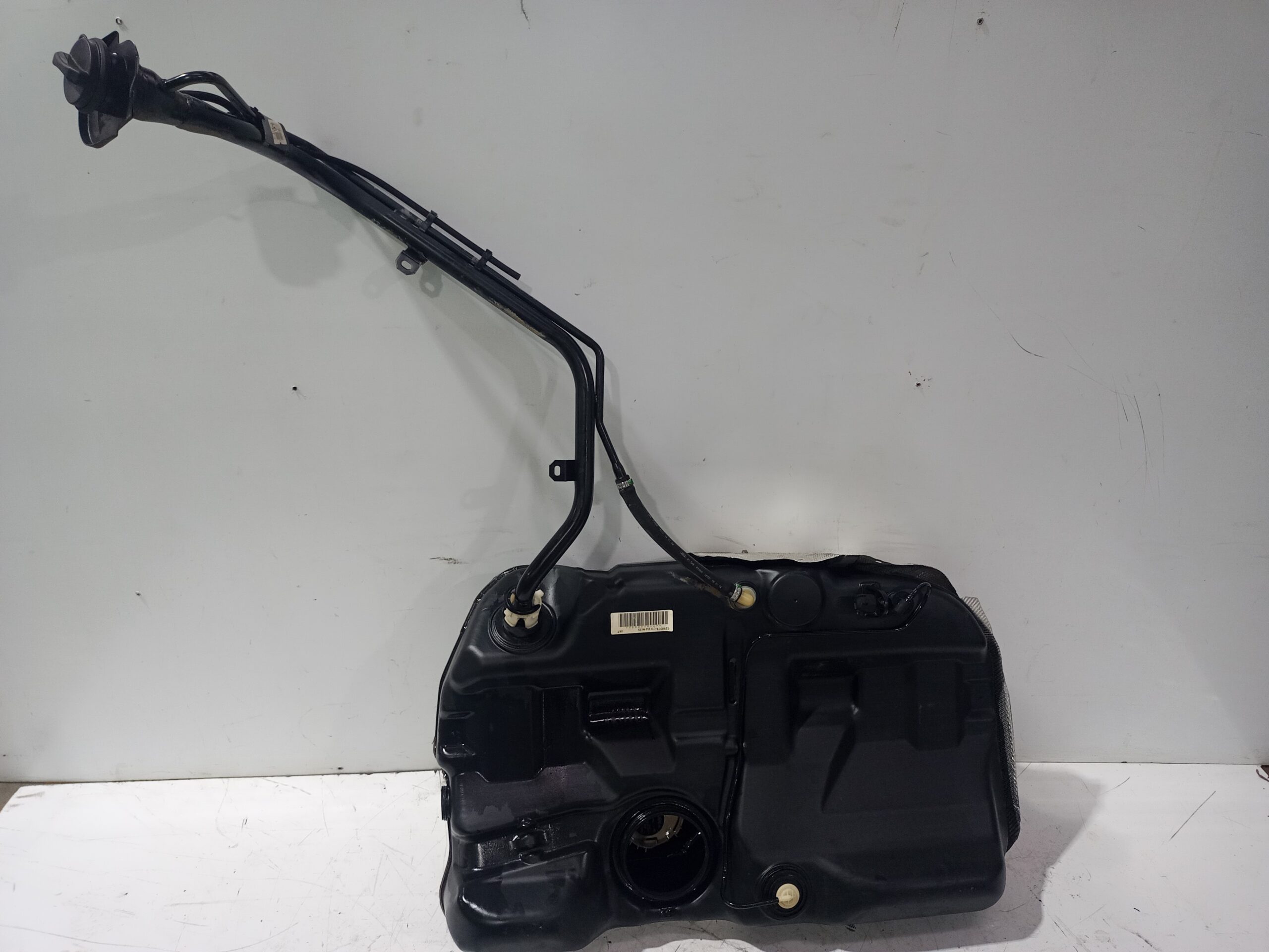 deposito_combustible_1s719002_ford_mondeo_berlina_ge_ghia_06_2003_d