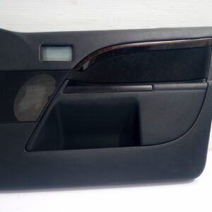 guarnecido_puerta_trasera_izquierda_1332743_ford_mondeo_berlina_ge_ghia_06_2003_d