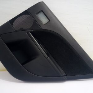 guarnecido_puerta_trasera_derecha_1331633_ford_mondeo_berlina_ge_ghia_06_2003_d