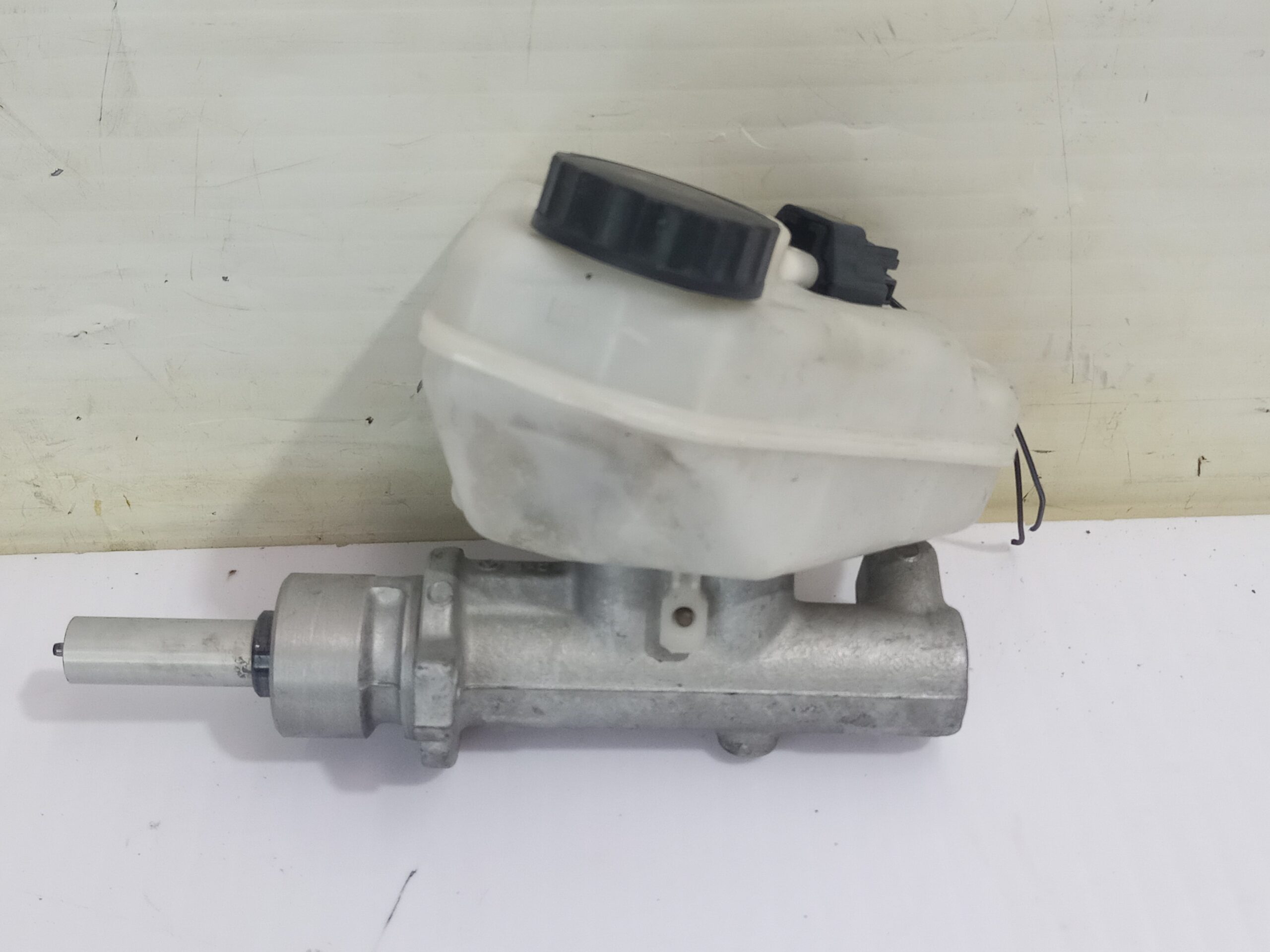 bomba_freno_22407779_ford_mondeo_berlina_ge_ghia_06_2003_d