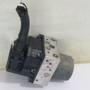 abs_3s712m110aa_ford_mondeo_berlina_ge_ghia_06_2003_d