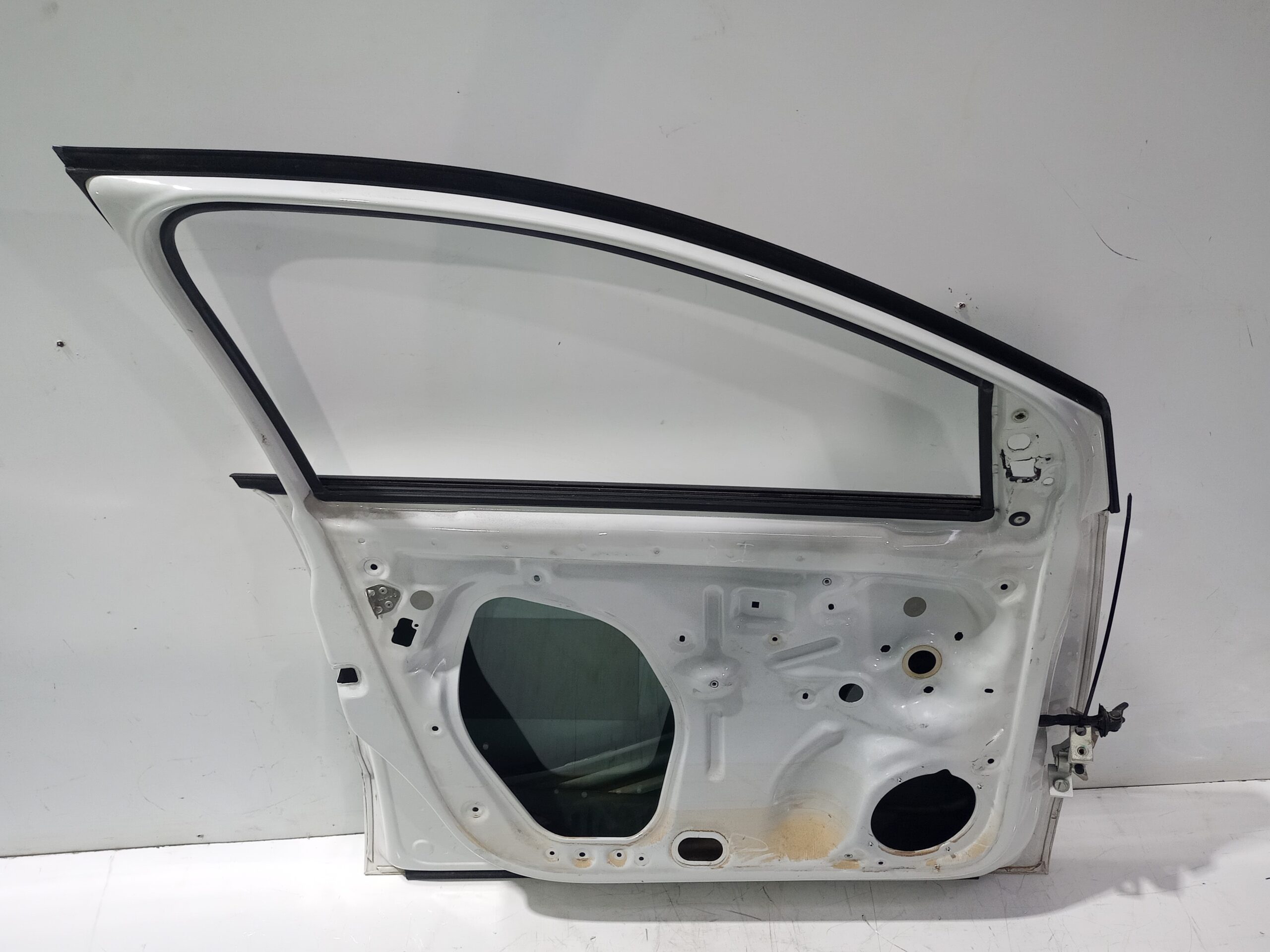 puerta_delantera_izquierda_6r3831055j_volkswagen_polo_6c1_advance_bluemotion