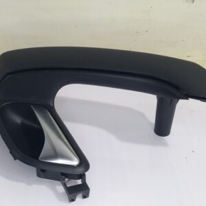 maneta_interior_trasera_izquierda_6r0867171_6r0867179_volkswagen_polo_6c1_advance_bluemotion