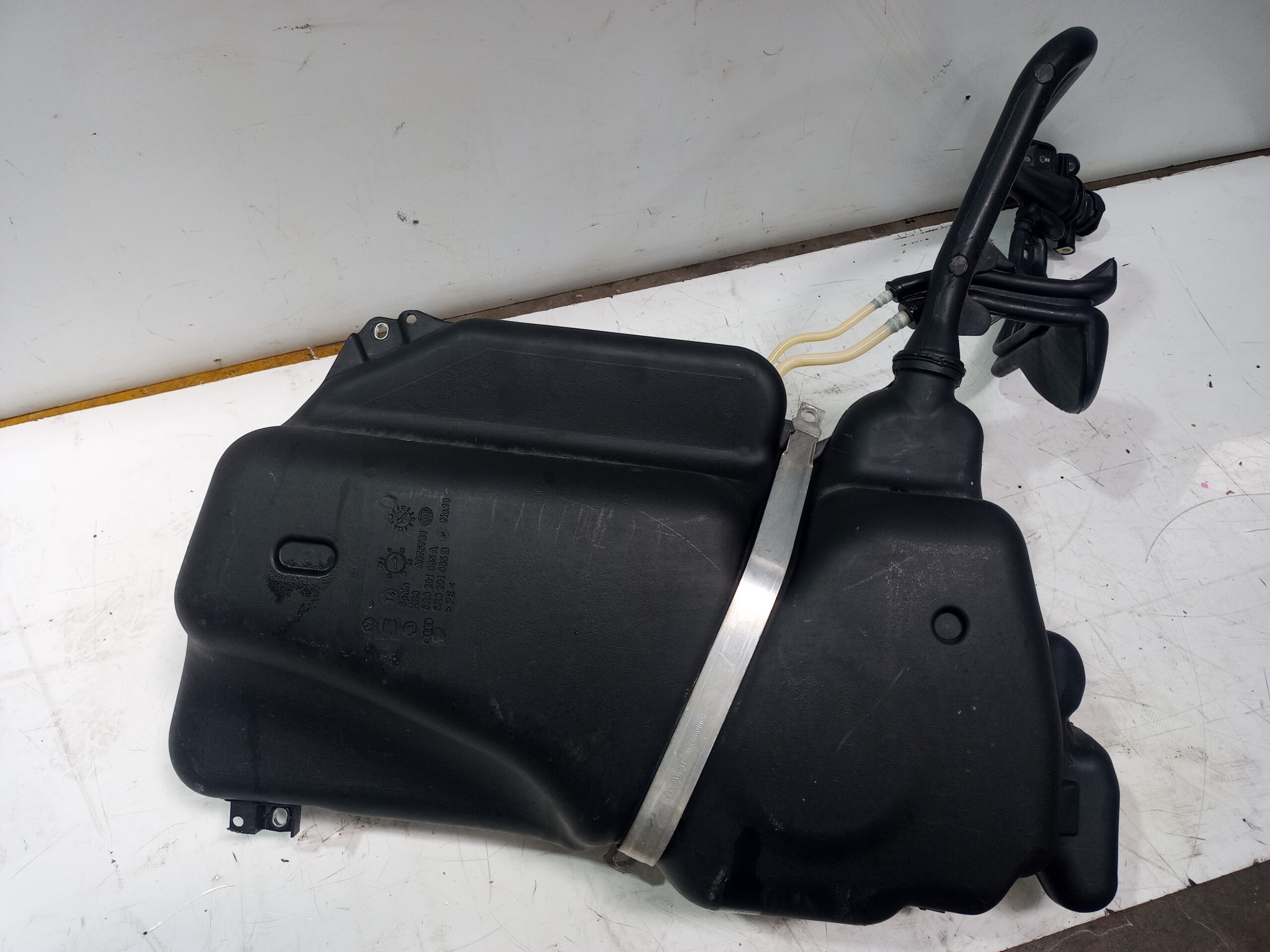 deposito_combustible_a076781_volkswagen_polo_6c1_advance_bluemotion