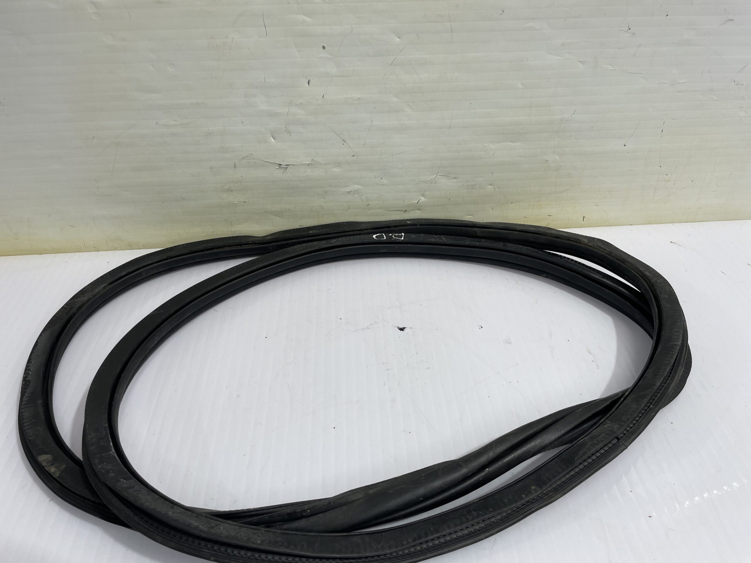 goma_contorno_6r6867912c5ap_volkswagen_polo_6c1_advance_bluemotion