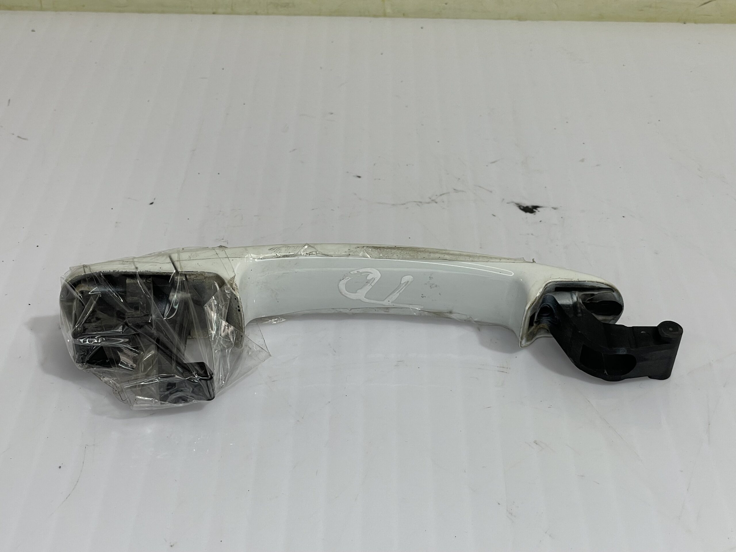 maneta_exterior_trasera_derecha_5n0837205mgru_volkswagen_polo_6c1_advance_bluemotion