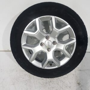 llanta_52197382_jeep_avenger_altitude