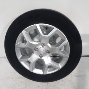 llanta_52197382_jeep_avenger_altitude