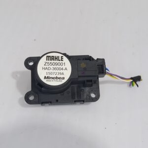 motor_apertura_trampilla_z5509001_jeep_avenger_altitude