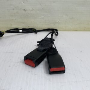 enganche_cinturon_trasero_derecho_0000735769581_jeep_avenger_altitude