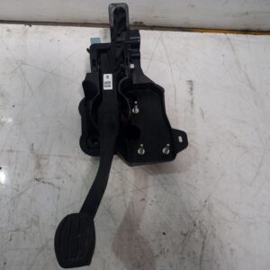 pedal_de_freno_9824311680_jeep_avenger_altitude