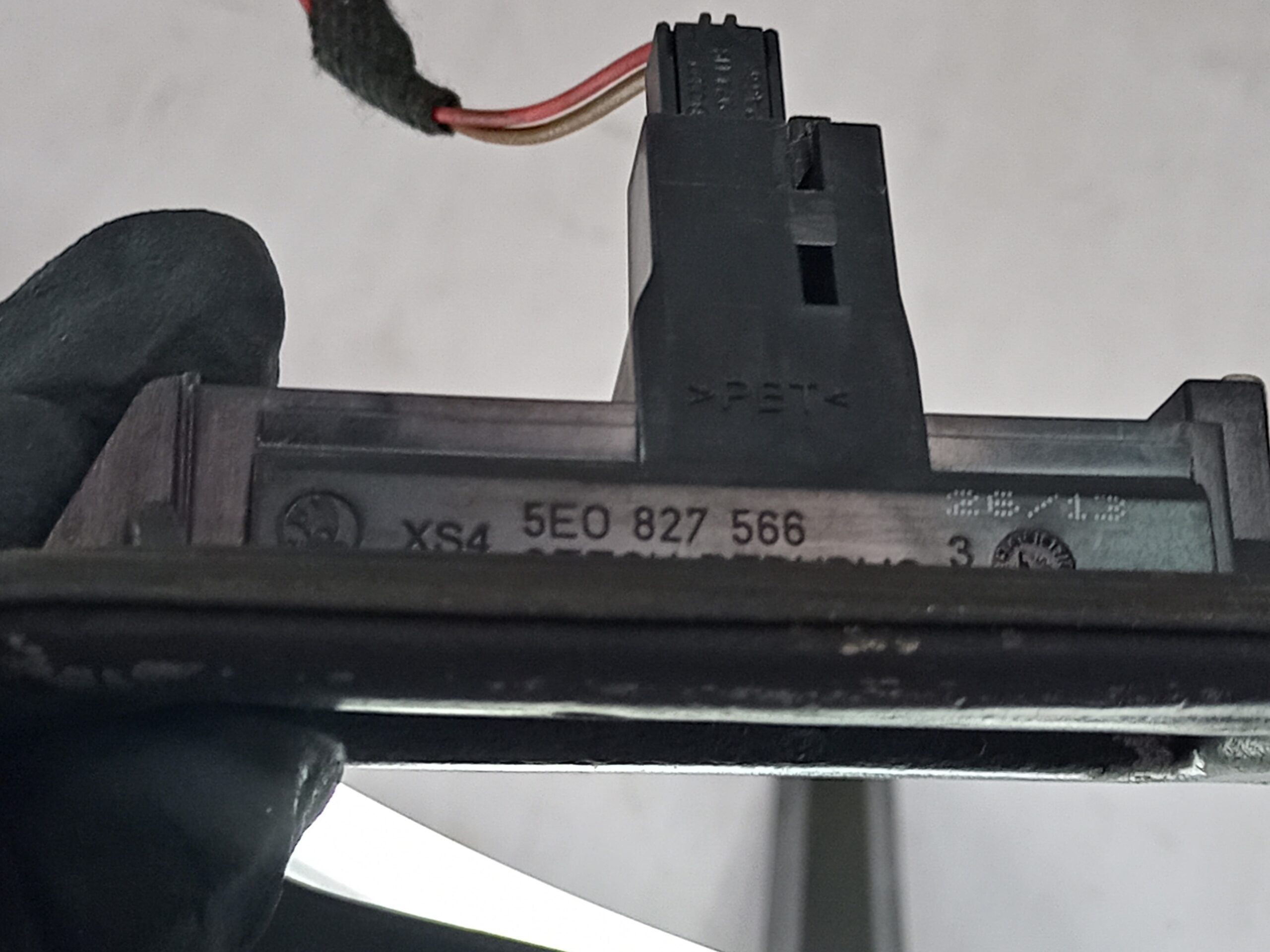 maneta_exterior_porton_5e0827566_skoda_fabia_5j2_family